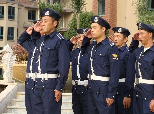 深圳保安服务公司要对小区的治安工作负责